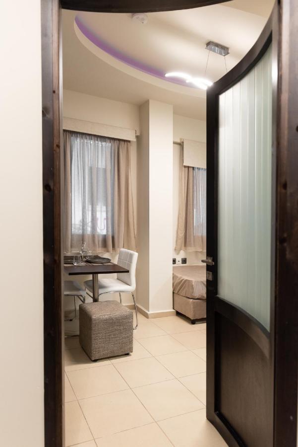 Pasiphae Lux Apartment Downtown Heraklion Exteriör bild